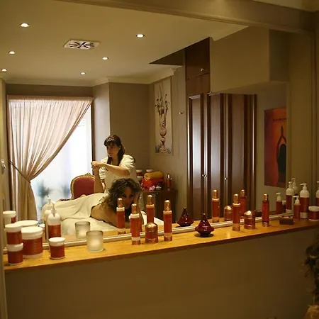 Argentina & ホテル フィウッジ